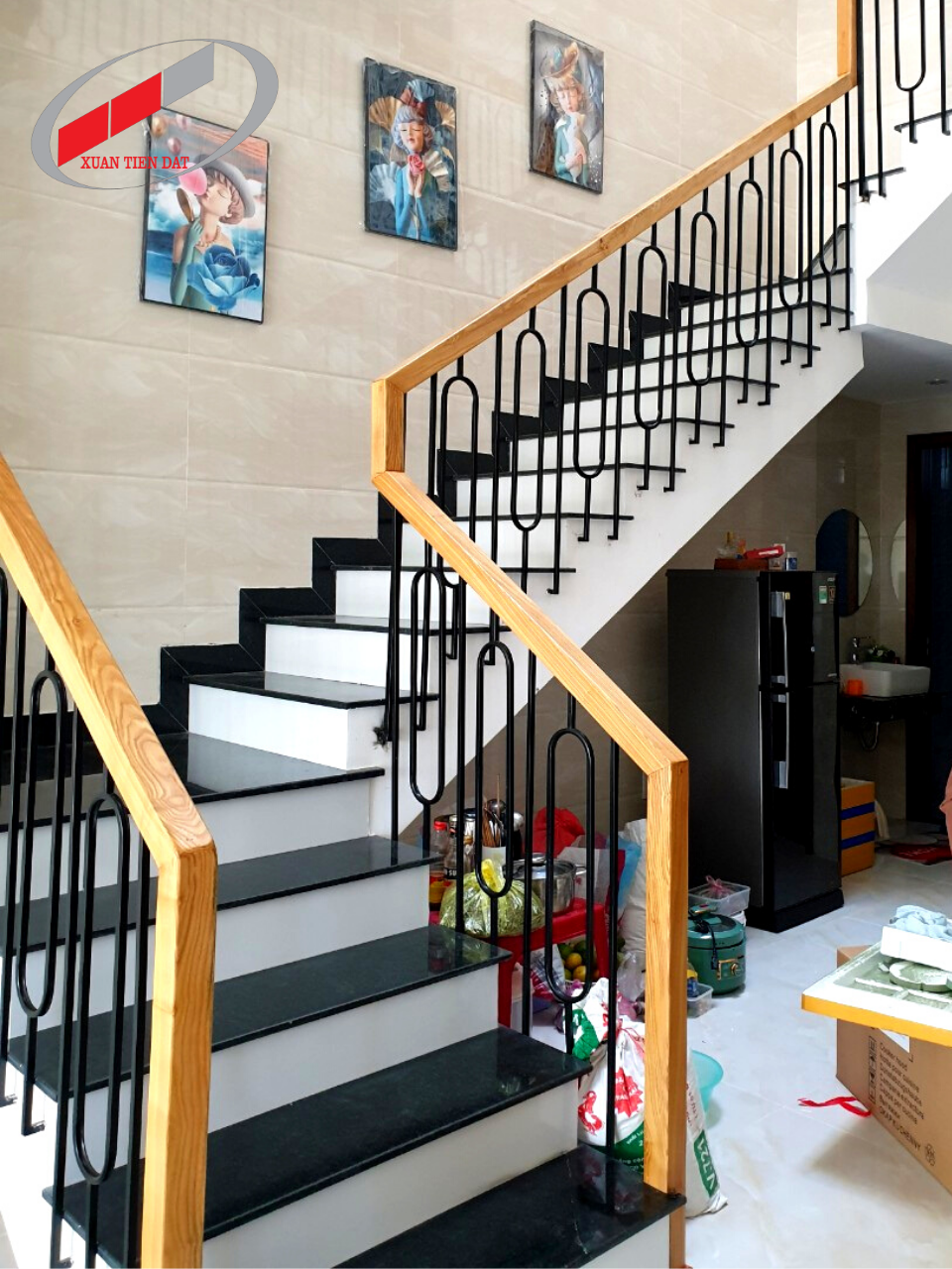 Lan can cầu thang, điểm nhấn quan trọng tôn lên vẻ đẹp cho toàn bộ không gian nội thất của ngôi nhà. Hãy khám phá và lựa chọn cho mình một mẫu lan can cầu thang phù hợp với phong cách của ngôi nhà của bạn.