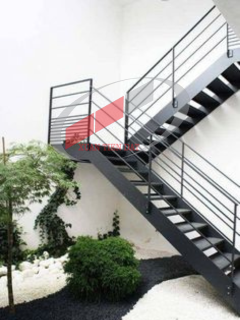 Cầu thang ngoài trời Tại Đà Nẵng